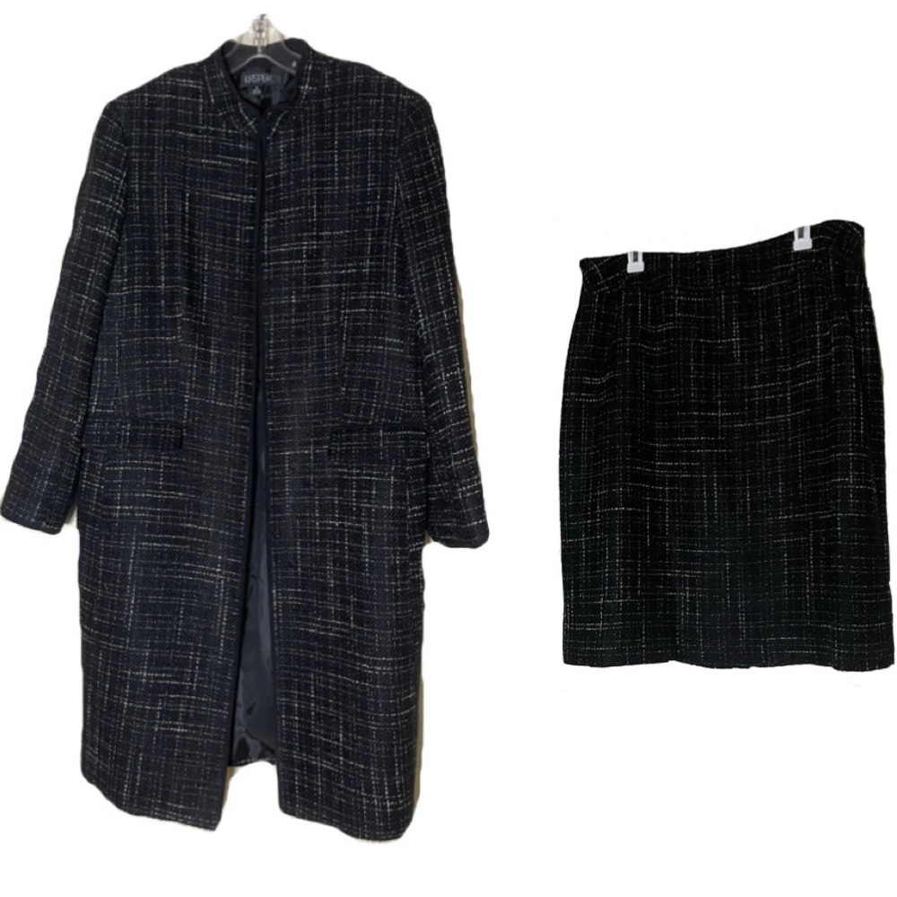 Long Jacket and Matching Skirt. Size 18. Kasper